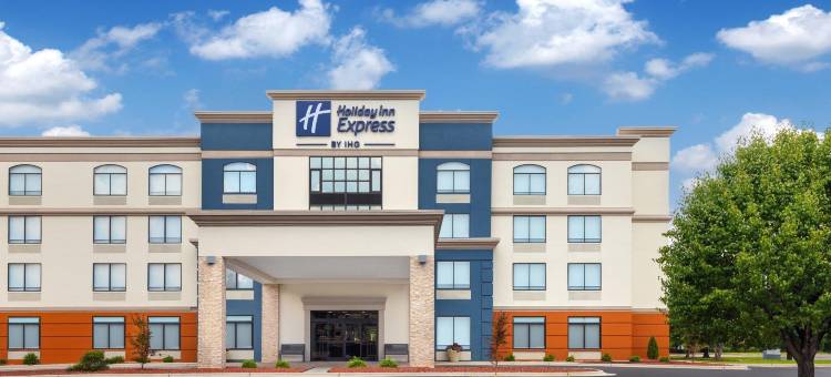 十字溪客栈及套房(Holiday Inn Express Fayetteville - Fort Bragg)图片