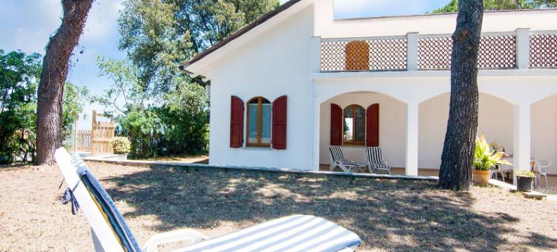 Enchanting Coastal with Views图片