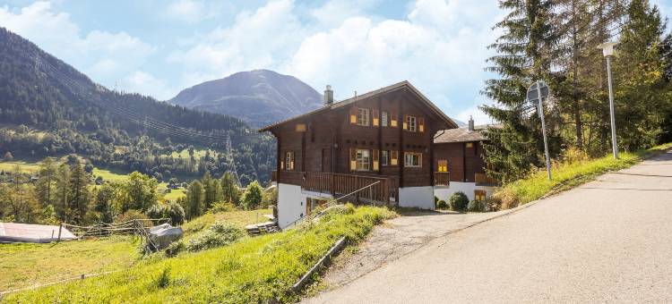 Chalet Verrel near Aletsch Ski Gondolas图片