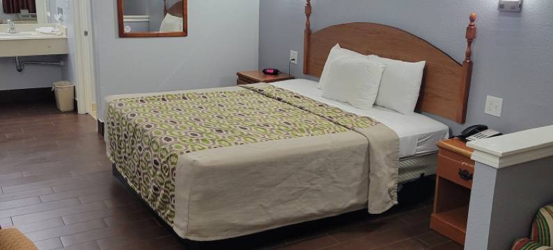 皇宫酒店(Scottish Inn & Suites)图片