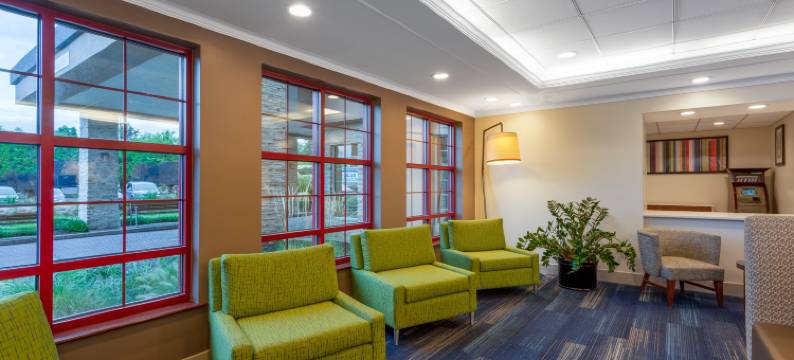 普鲁士王镇智选假日套房酒店(Holiday Inn Express & Suites PHILADELPHIA - KING OF PRUSSIA by IHG)图片