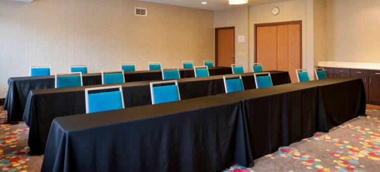 智选假日套房酒店奥马哈西(Holiday Inn Express & Suites Omaha West)图片