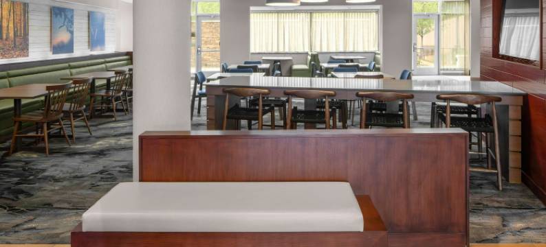 杰尼瓦手指湖万枫酒店及套房(Fairfield Inn & Suites Geneva Finger Lakes)图片