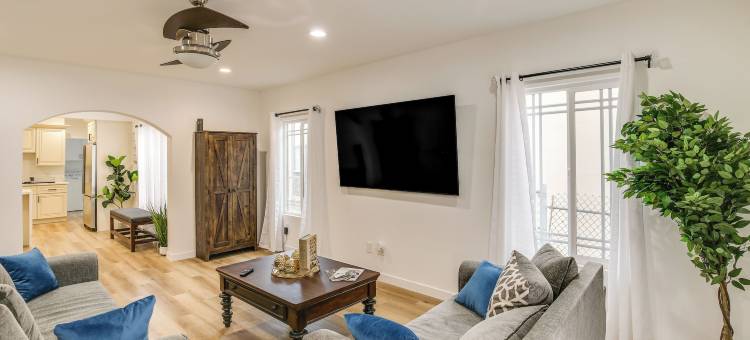 东洛杉矶家 - 距离市区7英里!(East Los Angeles Home - 7 Mi to Downtown!)图片