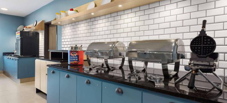 圣克劳德西丽怡酒店(Country Inn & Suites by Radisson, St. Cloud West, MN)图片