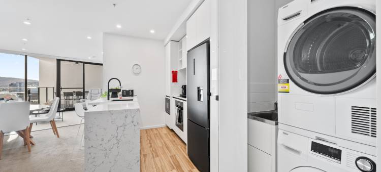 堪培拉中央商务区时尚两卧室公寓(Stylish 2-Bed Apartment in Canberra CBD)图片