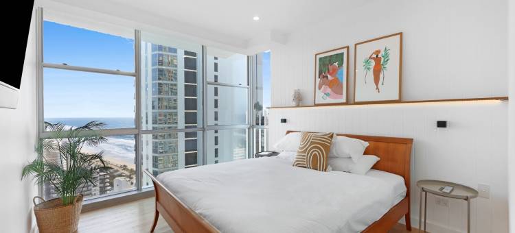 冲浪者天堂民宿，配备度假村风格设施(Surfers Paradise Stay with Resort-Style Amenities)图片