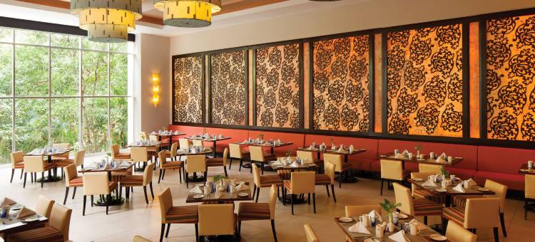 The Fives Beach Hotel & Residences图片