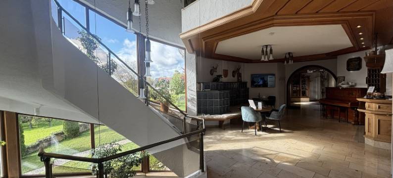 Hotel Sättele，位于黑高，靠近辛根和博登湖的拉多夫采尔(Hotel Sättele, Im Hegau, Nahe Singen Und Radolfzell am Bodensee)图片