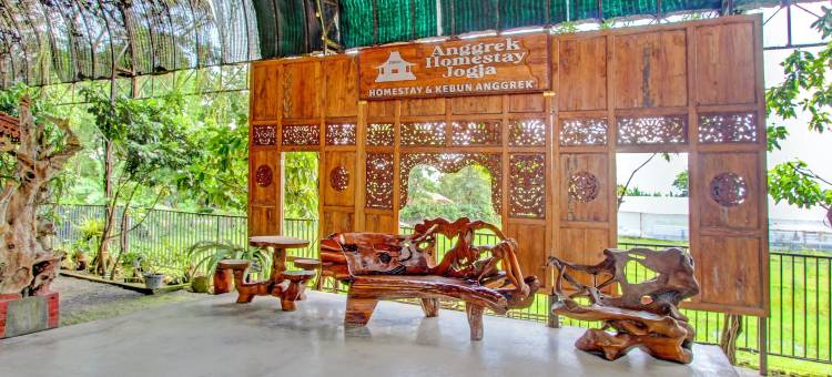 OYO 95018 安格雷克日惹伊斯兰民宿(OYO 95018 Anggrek Homestay Jogja Syariah)图片