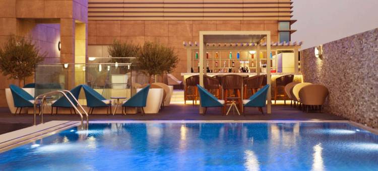 诺富特布尔迪拜酒店(Novotel Bur Dubai)图片