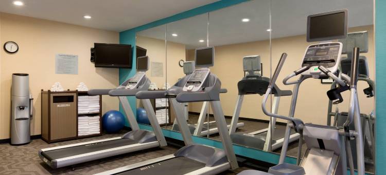 俾斯麦SureStay酒店 by Best Western(SureStay by Best Western Bismarck)图片