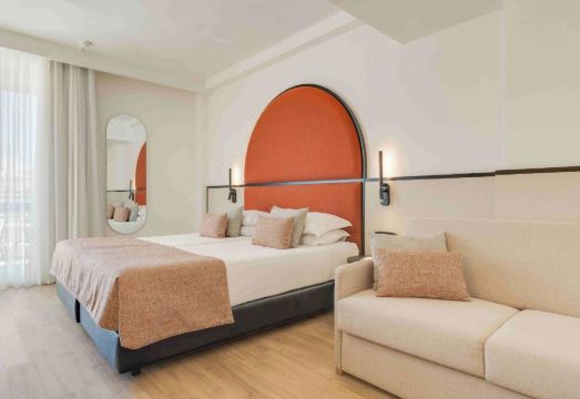 The Editory Garden Carmo FunchalHotel Overview