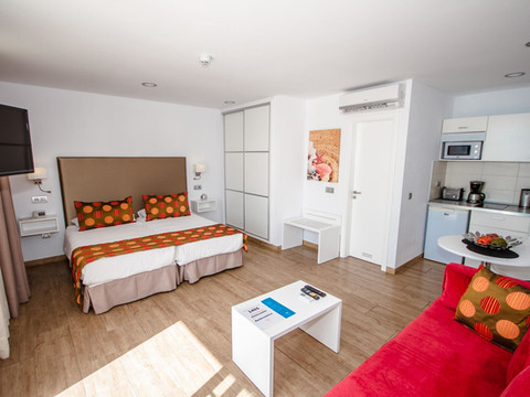 赛尔瓦图 IG 纳克索精品公寓酒店 - 限成人