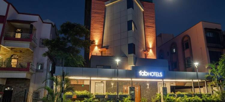 Fabhotel Ratna Regency图片