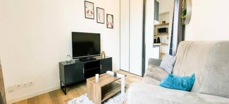 Studio for 2 People图片