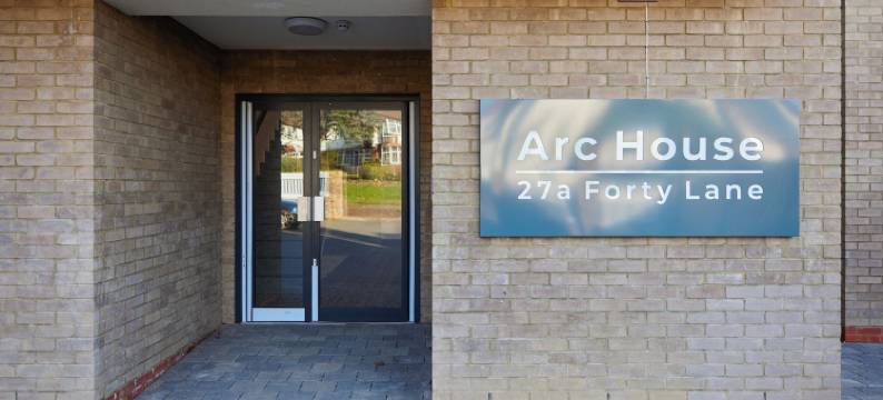 步行至温布利体育场和竞技场的两卧室公寓(2Bed Walk to Wembley  Stadium & Arena)图片