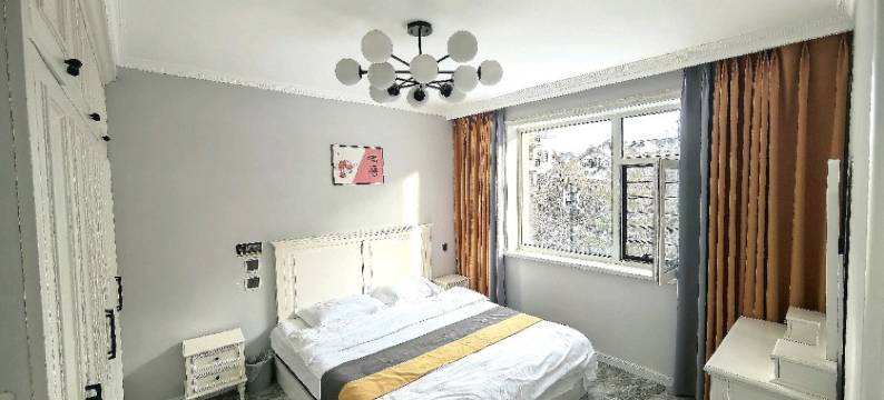 长白山西景区清枫丽舍清雅两居公寓(天池大路2号分店)图片