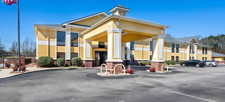 亚历山大市凯艺酒店(Quality Inn Alexander City)图片