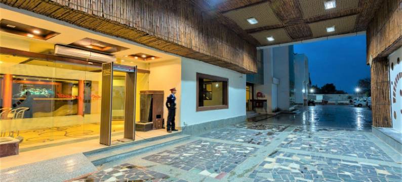 格德拉金杰酒店(Ginger Katra)图片