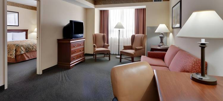 斯泰韦尔酒店及套房(Staywell Inn & Suites)图片