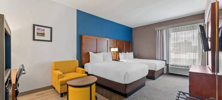 伯利恒舒适套房酒店-近利哈伊大学和LVI机场(Comfort Suites Bethlehem Near Lehigh University and LVI Airport)图片
