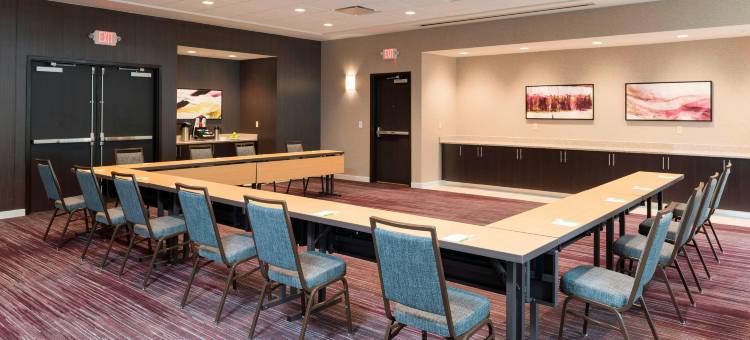 路易斯威尔市区万怡酒店(Courtyard Louisville Downtown)图片