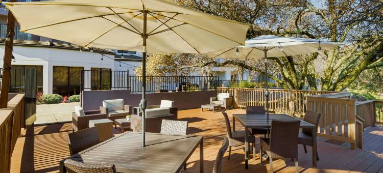 罗斯维尔万怡酒店(Courtyard Roseville)图片
