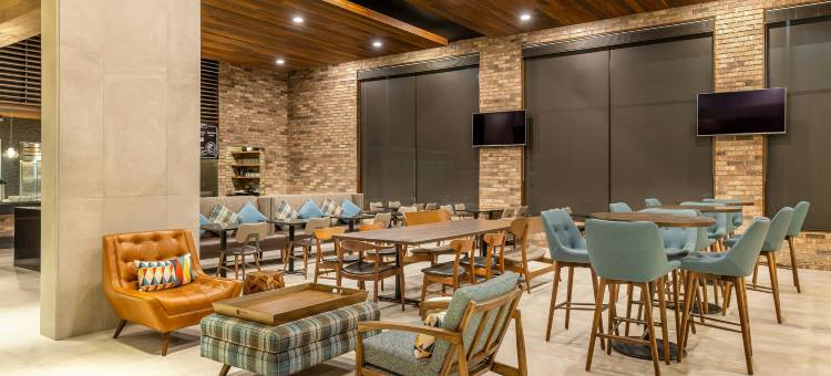蒙特雷机场福朋喜来登酒店(Four Points by Sheraton Monterrey Airport)图片