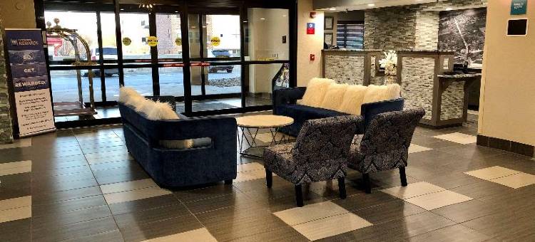 科拉尔维尔爱荷华贝斯特韦斯特SureStay Plus酒店(SureStay Plus Hotel by Best Western Coralville Iowa City)图片