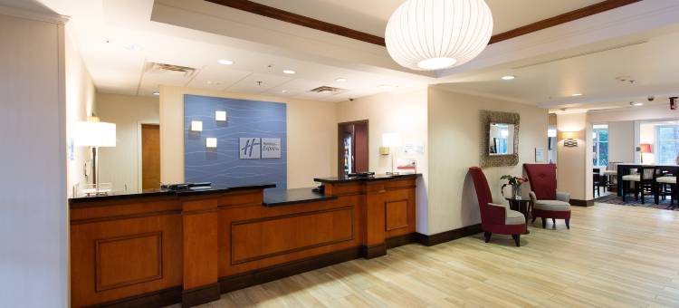 Holiday Inn Express & Suites Walterboro I-95图片