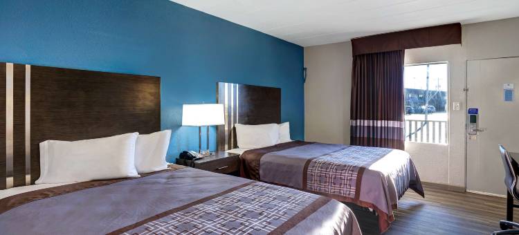 北卡罗莱纳伯灵顿 6 号汽车旅馆(Motel 6 Burlington, NC)图片