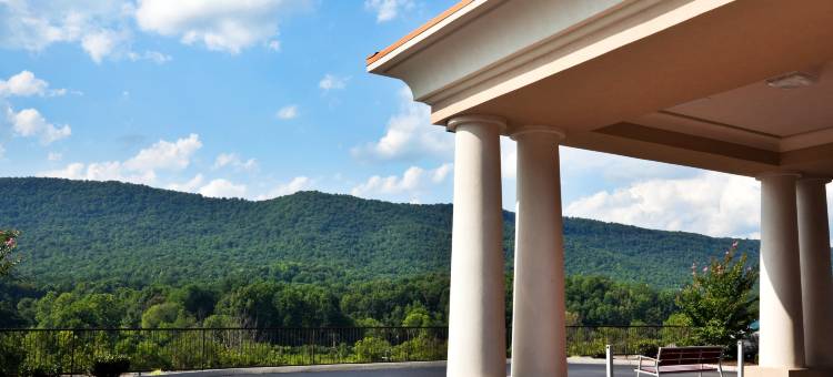 智选假日套房酒店哈里曼 by IHG(Holiday Inn Express & Suites Harriman by IHG)图片