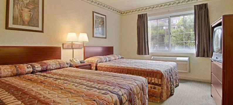 克利夫兰莱克伍德温德姆戴斯酒店(Days Inn by Wyndham Cleveland Lakewood)图片