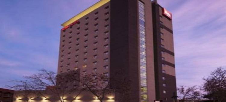 宜必思圣地亚哥普罗维登西亚酒店(Ibis Santiago Providencia)图片