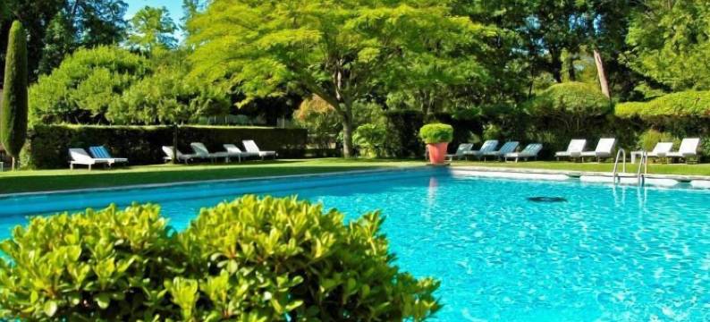 达尔帕拉奎城堡酒店(Chateau D Arpaillargues)图片