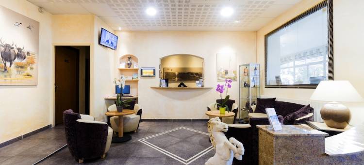 库尔餐厅酒店(Logis Hôtel Restaurant le Cours)图片
