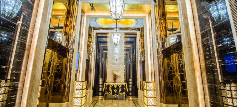 成都金韵酒店(欢乐谷金府地铁站店)图片