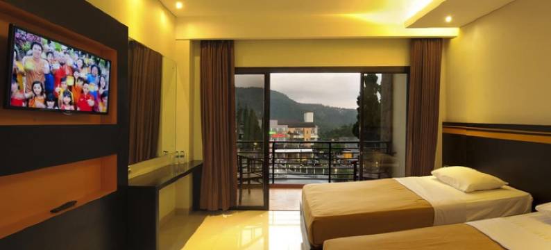 塔旺曼谷宾唐大酒店(Grand Bintang Tawangmangu)图片