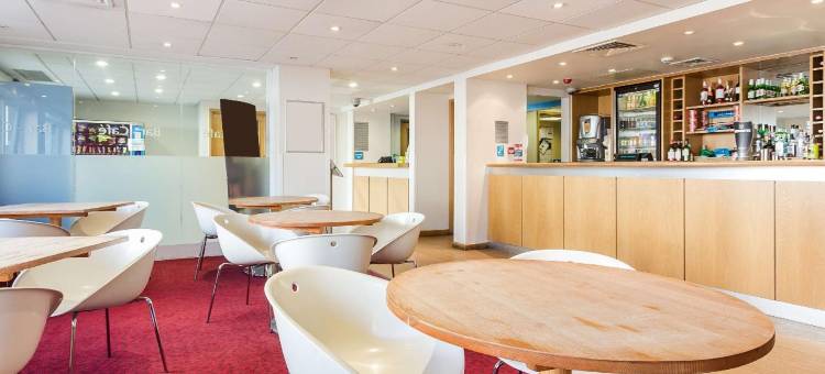 旅屋酒店-凯达勒姆怀特里夫(Travelodge Caterham Whyteleafe)图片