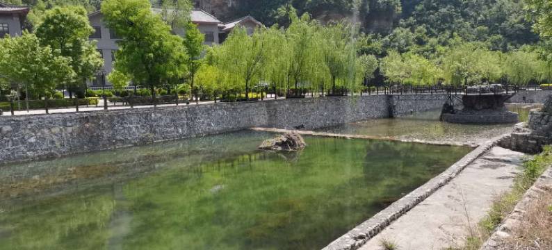 郭兵团特色民宿(西蟒线1号分店)图片