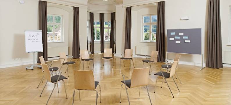 古尔克斯提聚福酒店(Jufa Hotel Stift Gurk)图片