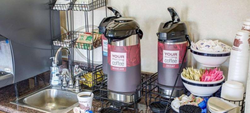 格里利舒适套房酒店(Comfort Inn & Suites Greeley)图片