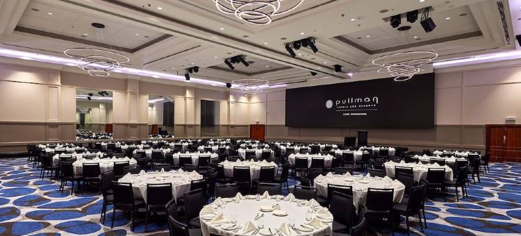 凯恩斯铂尔曼国际大酒店(Pullman Cairns International)图片