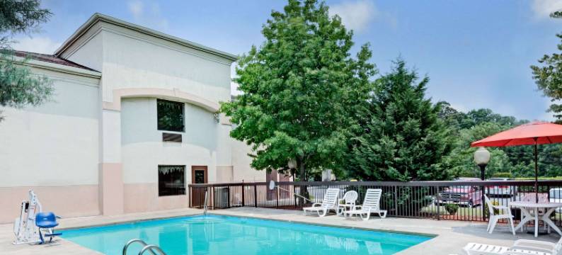 伯灵顿东戴斯酒店(Days Inn by Wyndham Burlington East)图片