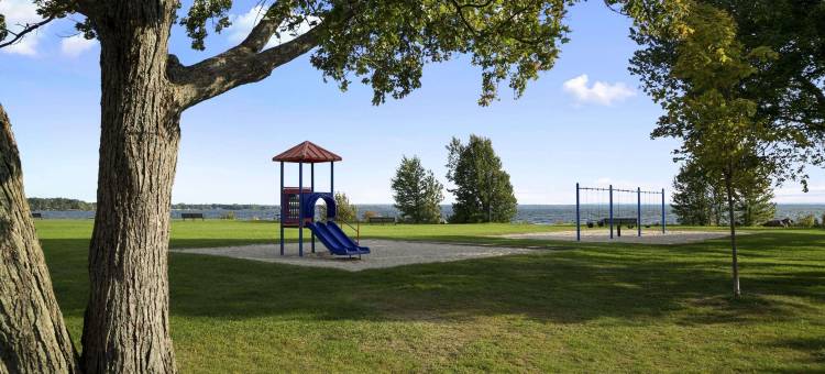 诺斯贝速8酒店(Super 8 by Wyndham North Bay)图片