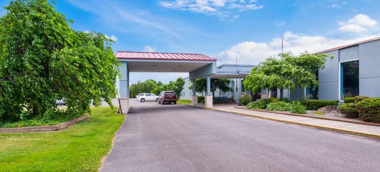 纽约奥里斯卡尼 6 号汽车旅馆(Hotel Oriskany)图片