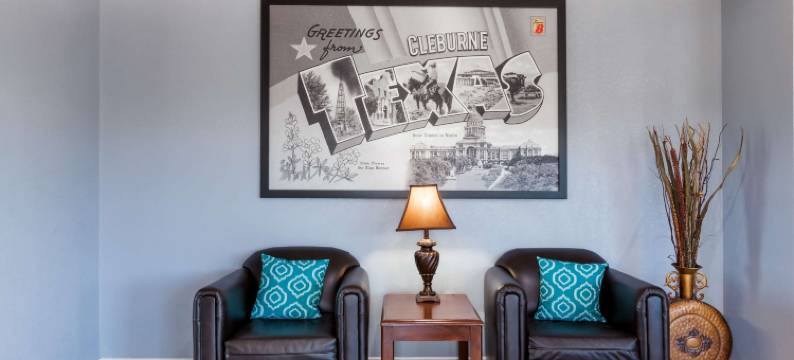 克利本温德姆速8酒店(Super 8 by Wyndham Cleburne)图片