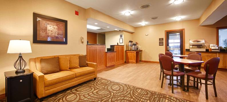 旁蒂克贝斯特韦斯特酒店(Best Western Pontiac Inn)图片