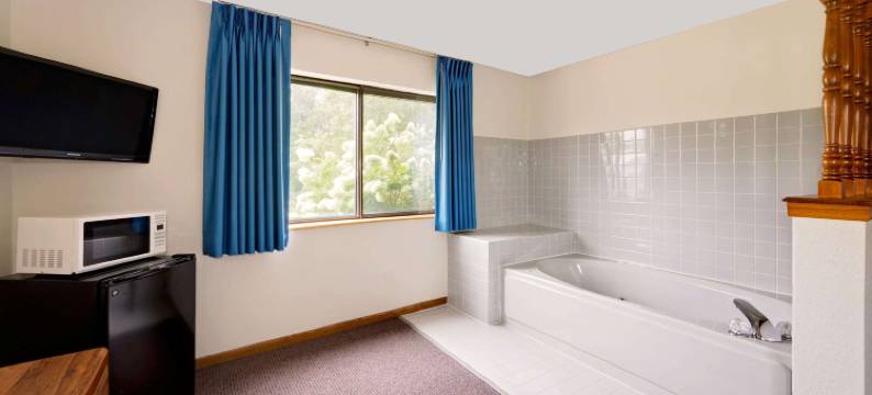 森特维尔温德姆速8酒店(Super 8 by Wyndham Centerville)图片